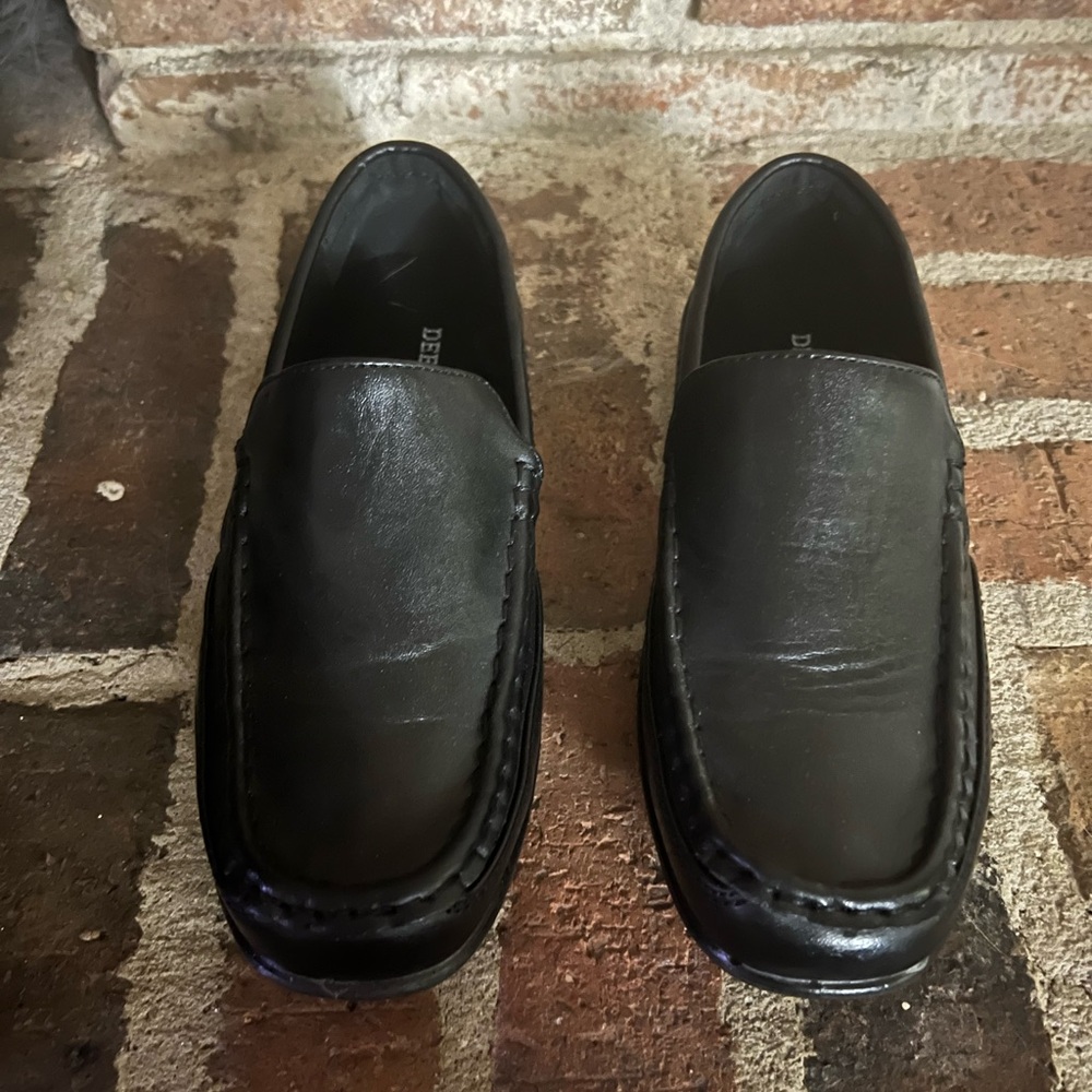 Boys Black slide on dress shoes